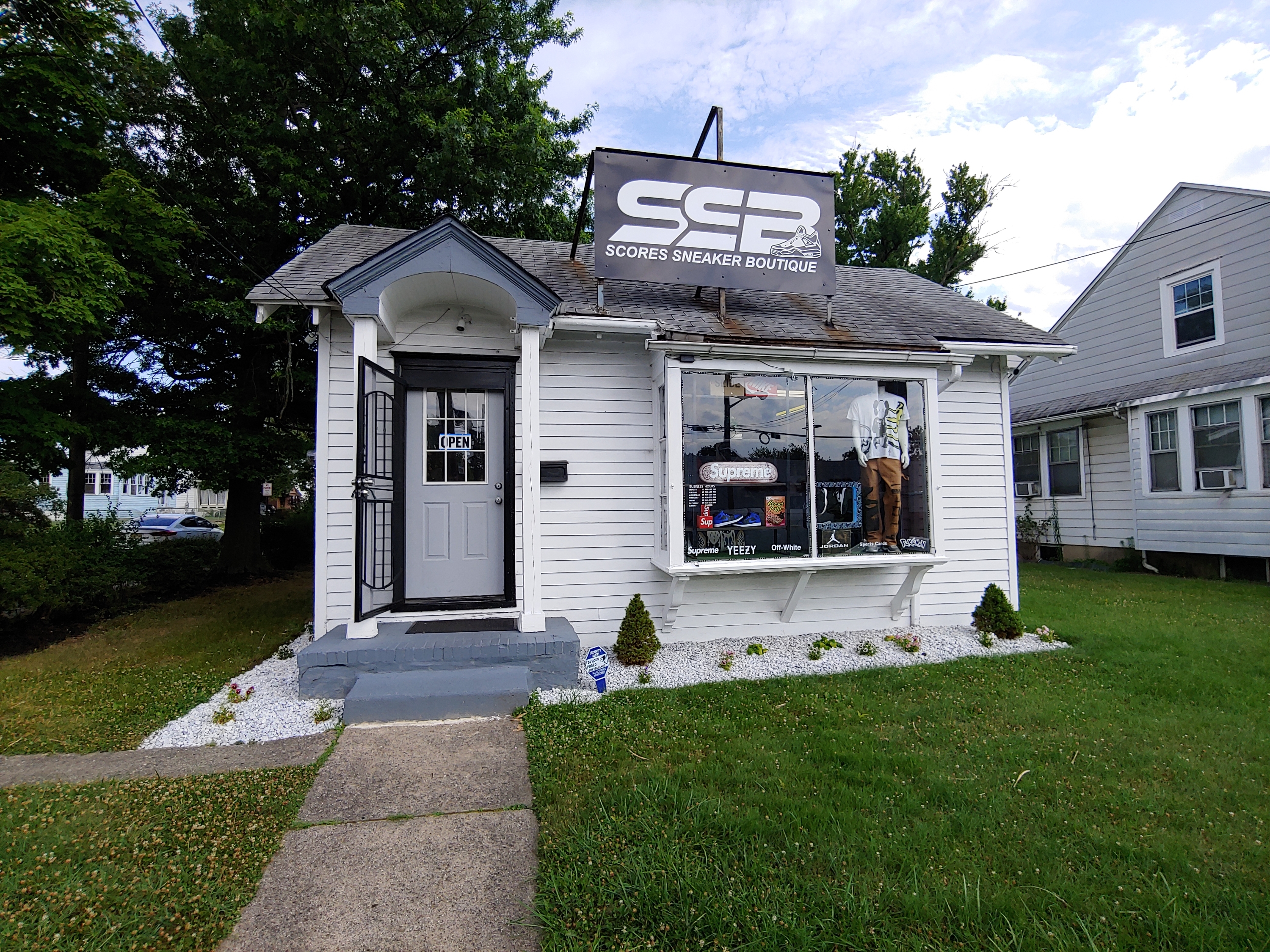 4616 Westfield Avenue - 1