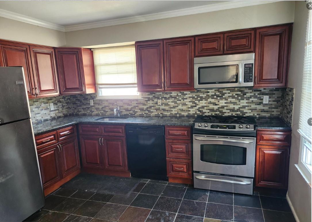 729 Jarvis Road - B