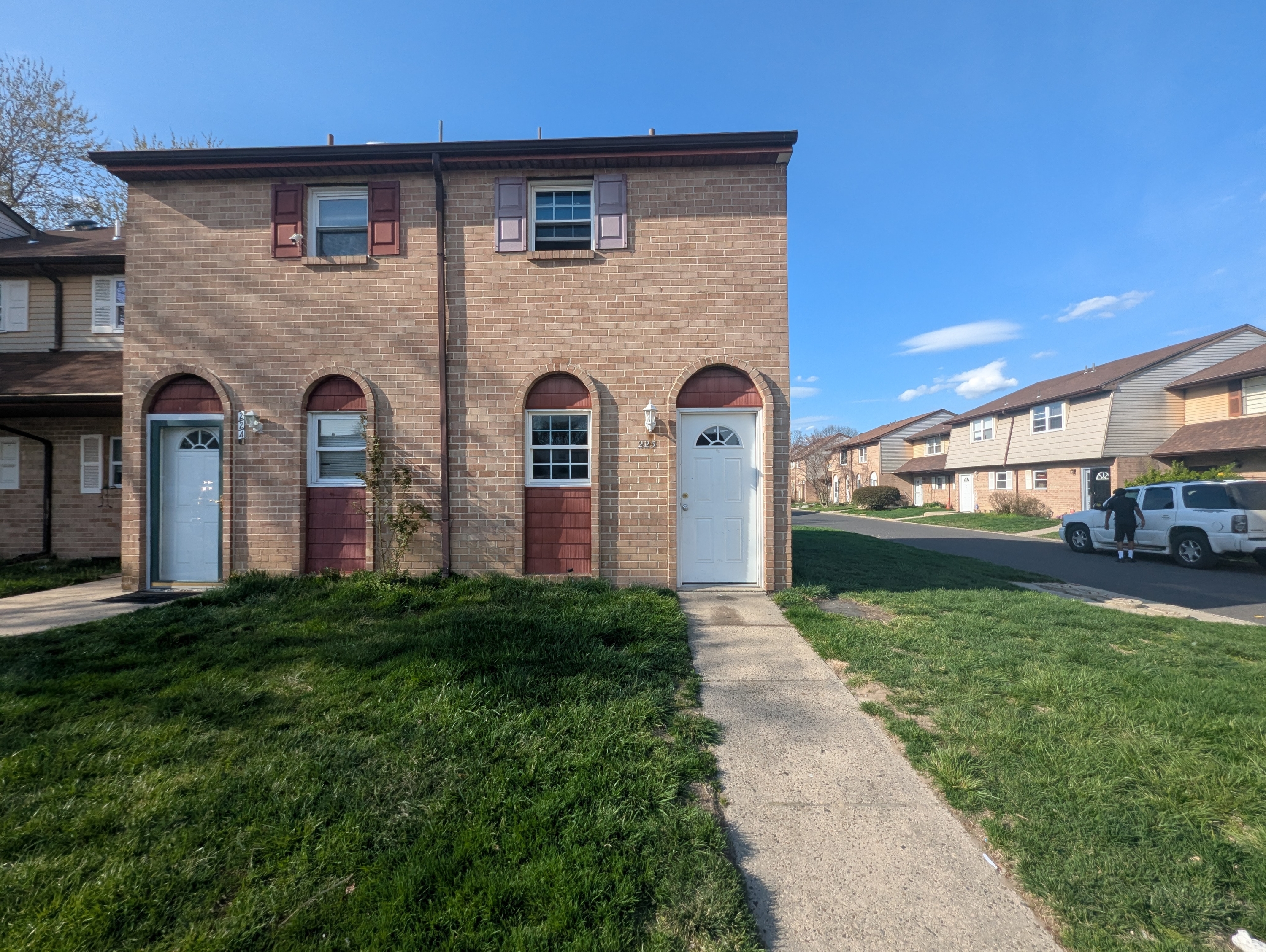 Property main image